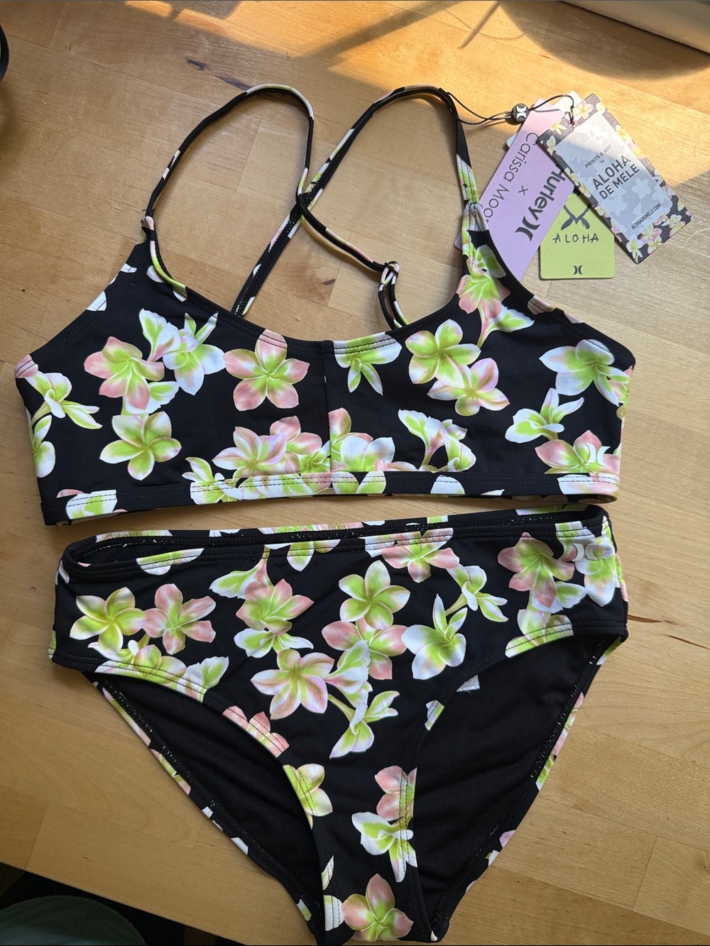 Girls Hurley Black Floral Bandeau Two-Piece Swim Set x Carissa Moore Size L